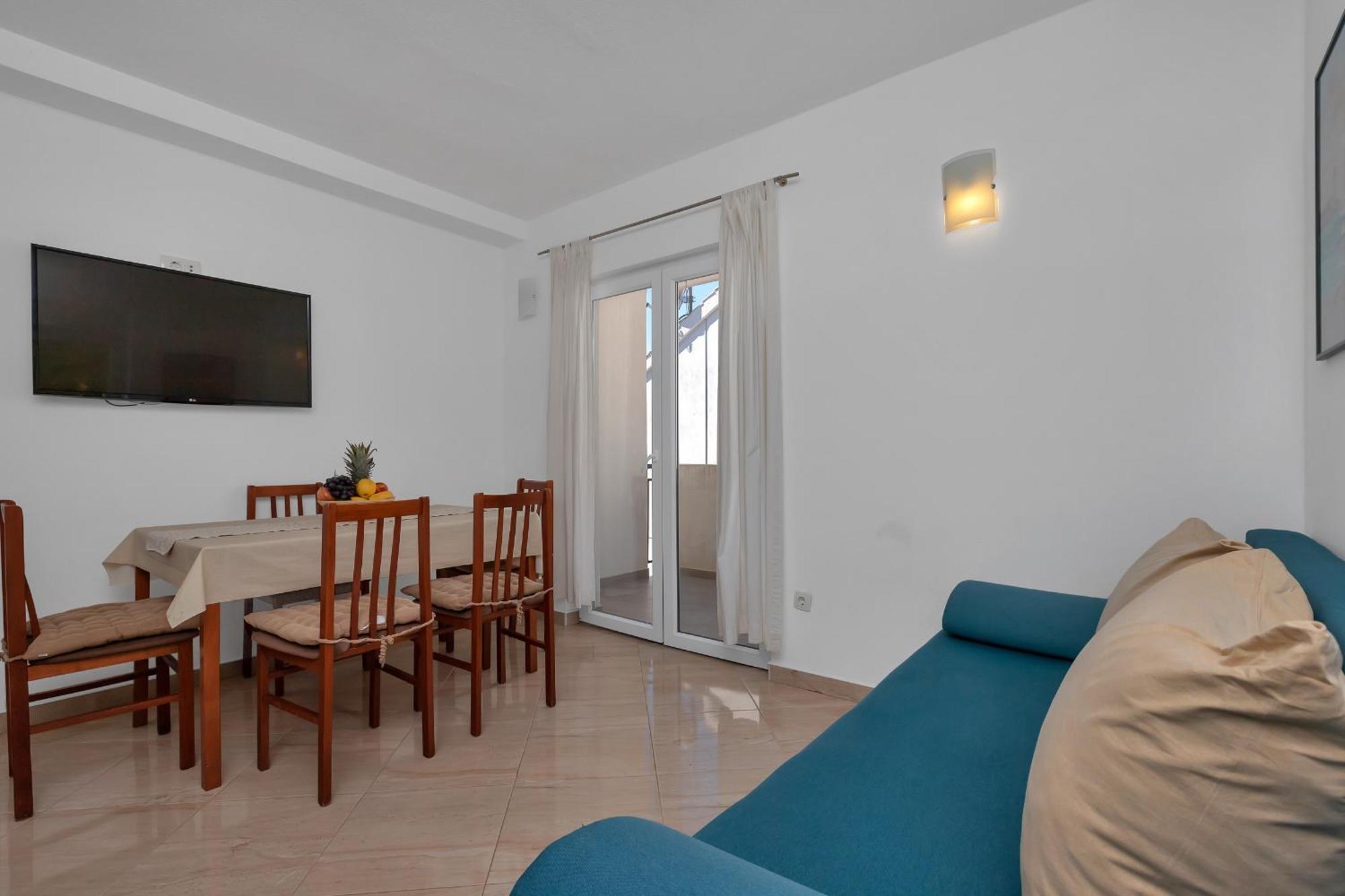 Apartments Ferdo Živogošće Oda fotoğraf