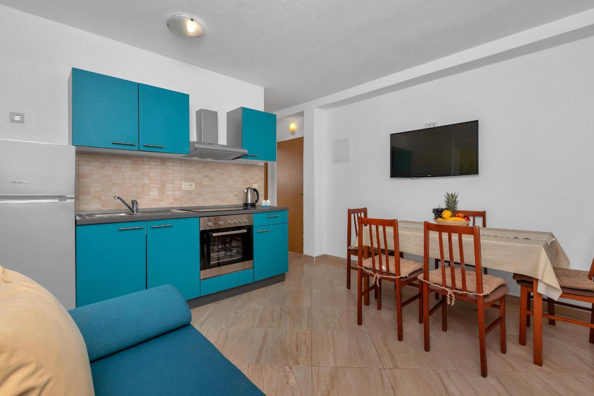 Apartments Ferdo Živogošće Oda fotoğraf