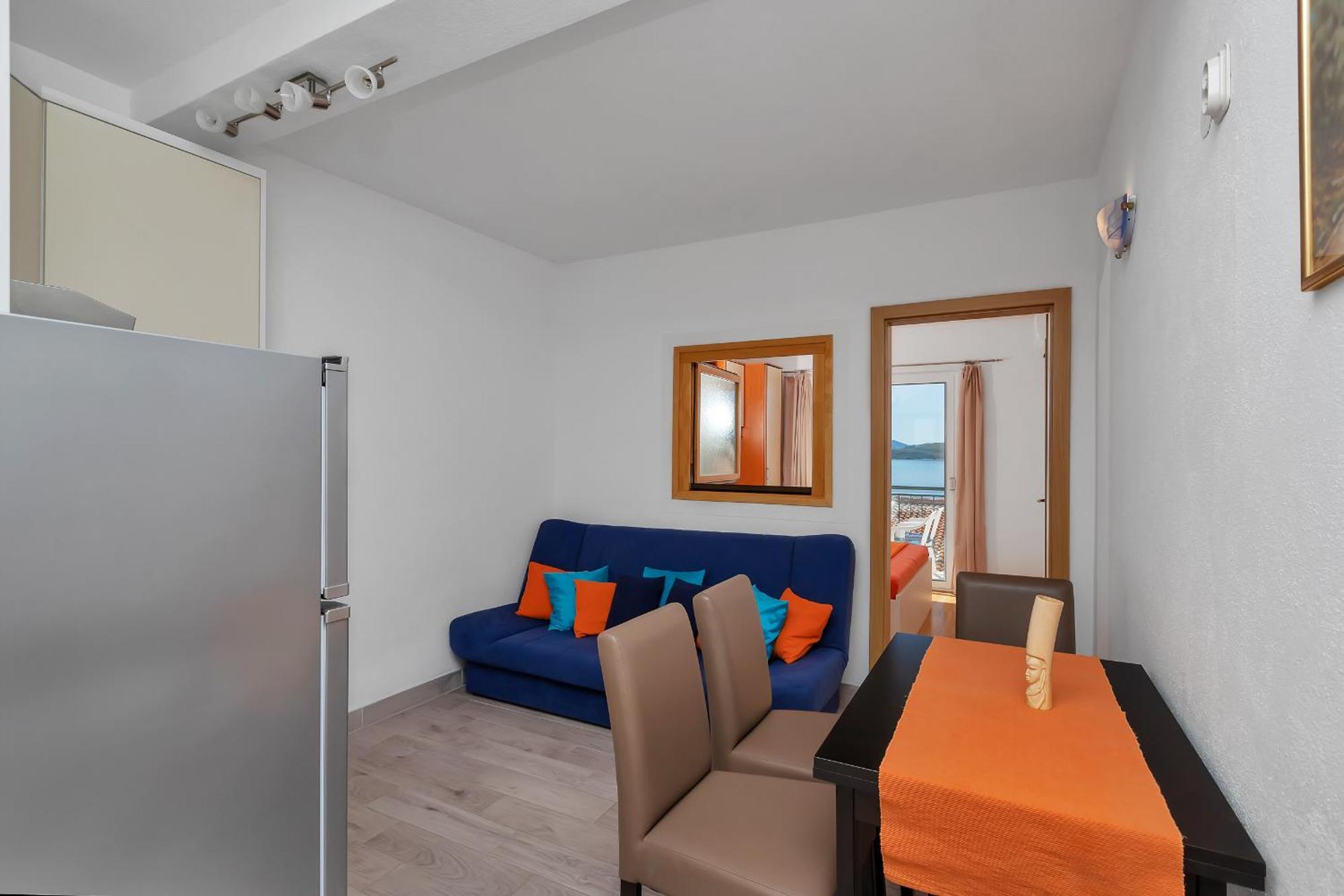 Apartments Ferdo Živogošće Oda fotoğraf