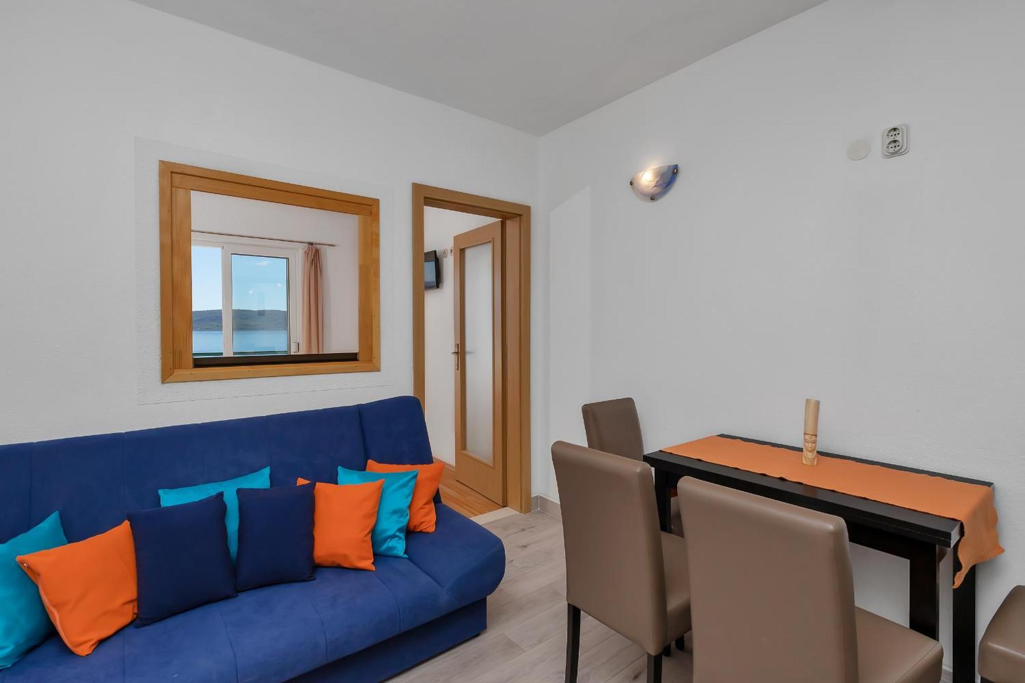 Apartments Ferdo Živogošće Oda fotoğraf